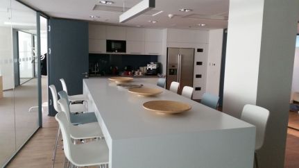 Kanceláře MARSH v OC Atrium Flora, Praha.